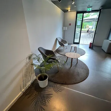 Апартаменты Modern Near Mauerpark Берлин