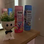 Modern Near Mauerpark شقة